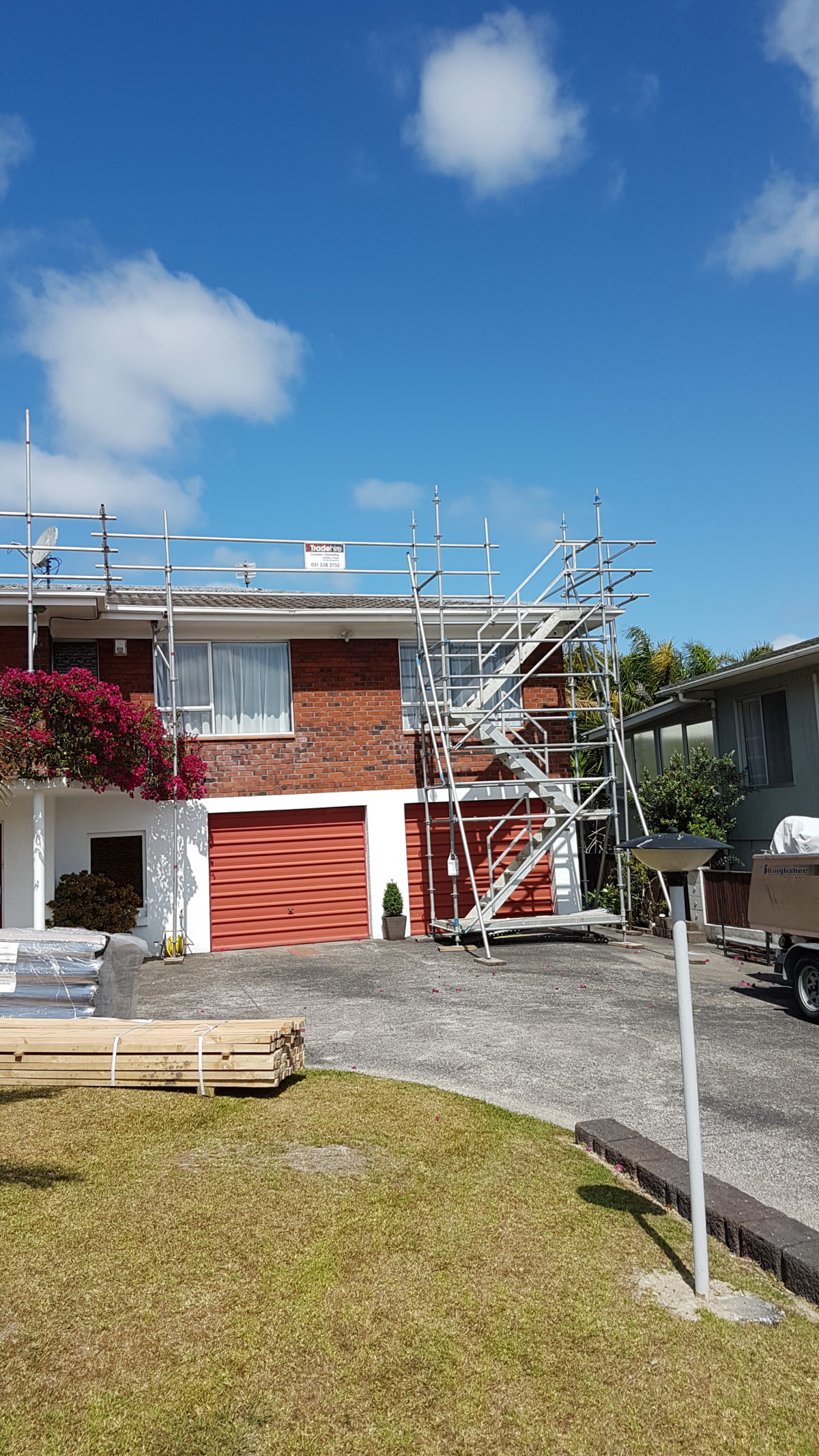 Roof Edge Protection Tradehire Scaffolding